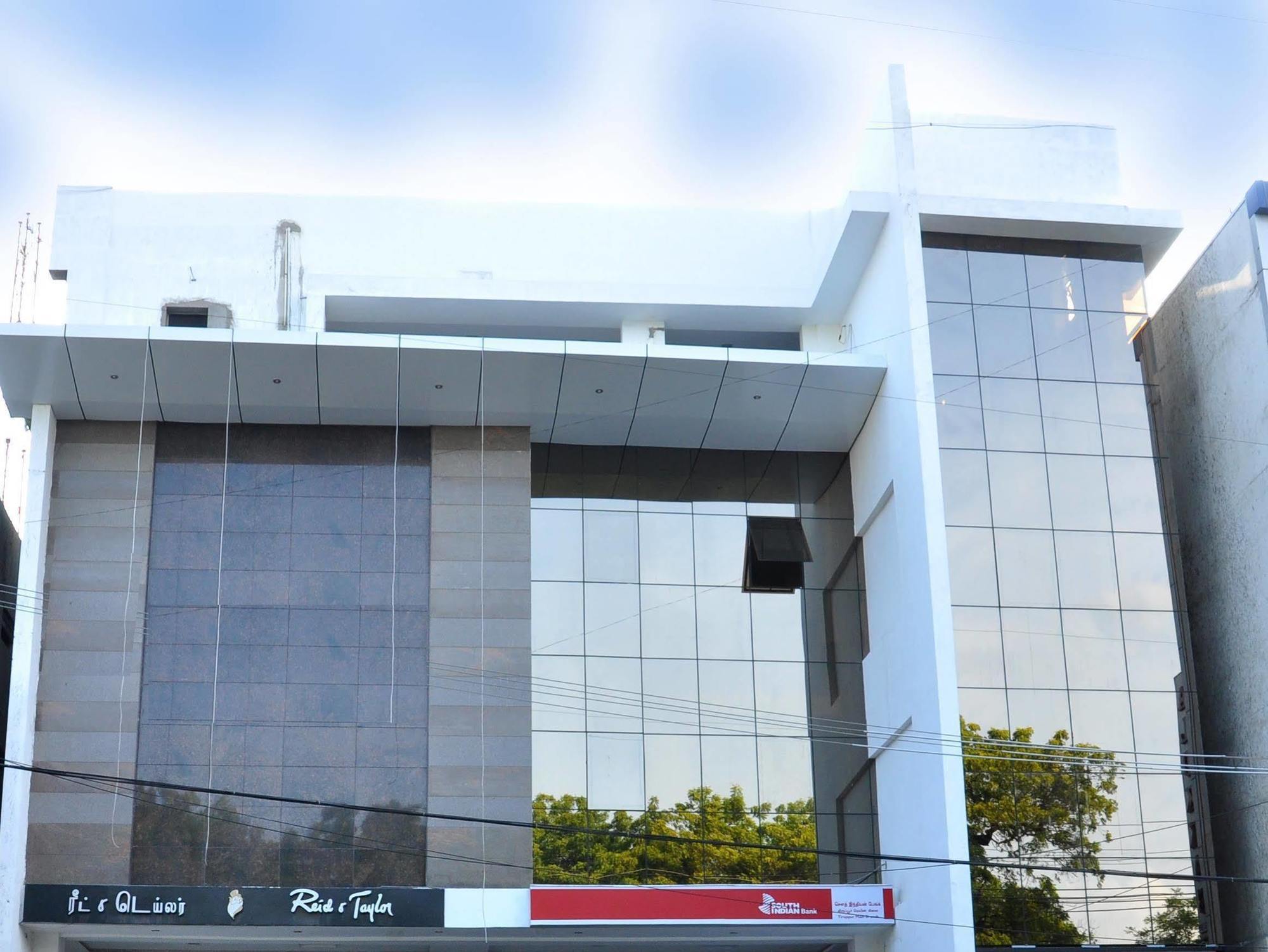 Hotel The Home Tiruppur Exteriör bild